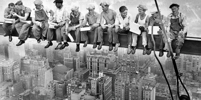 Lunch atop a Skyscraper